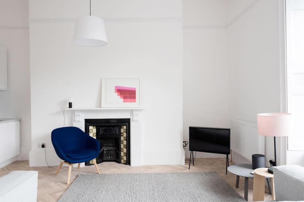 Spacious Georgian Pad - Free Parking - Walk To Bath Διαμέρισμα Εξωτερικό φωτογραφία
