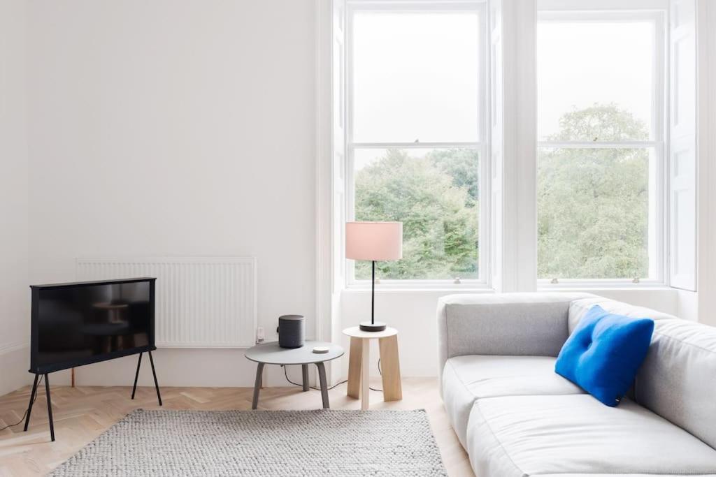 Spacious Georgian Pad - Free Parking - Walk To Bath Διαμέρισμα Εξωτερικό φωτογραφία